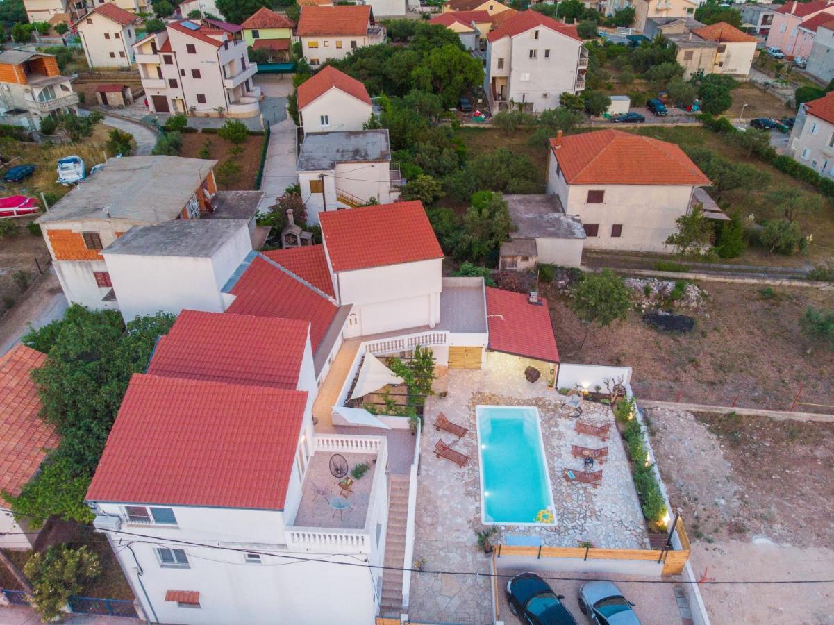 Apartments Barbara Трибунь Экстерьер фото