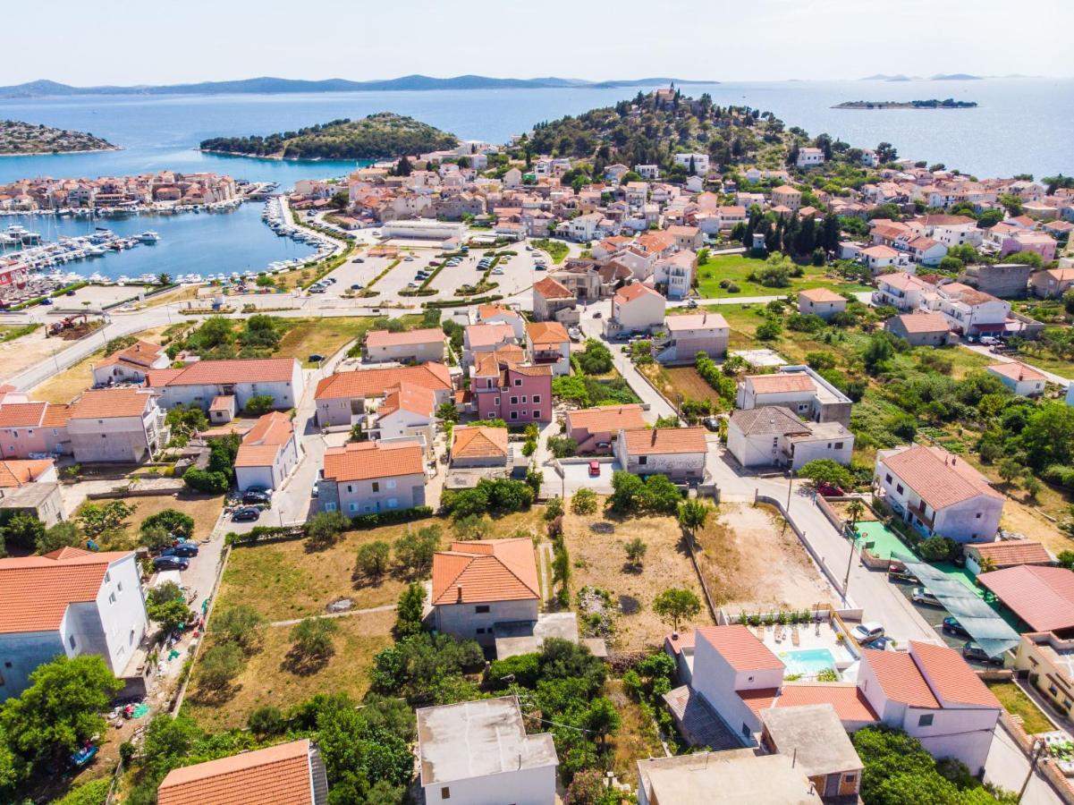 Apartments Barbara Трибунь Экстерьер фото
