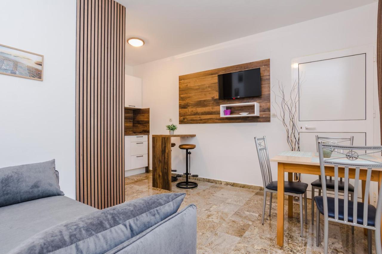 Apartments Barbara Трибунь Экстерьер фото